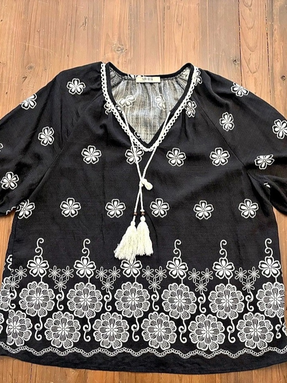 Vivilli Black White Floral Peasant Blouse Tassel Tie Boho Top - Size Large
